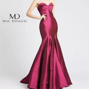 😍♥️Gorgeous Mac Duggal Strapless Taffeta Trumpet Gown ♥️😍